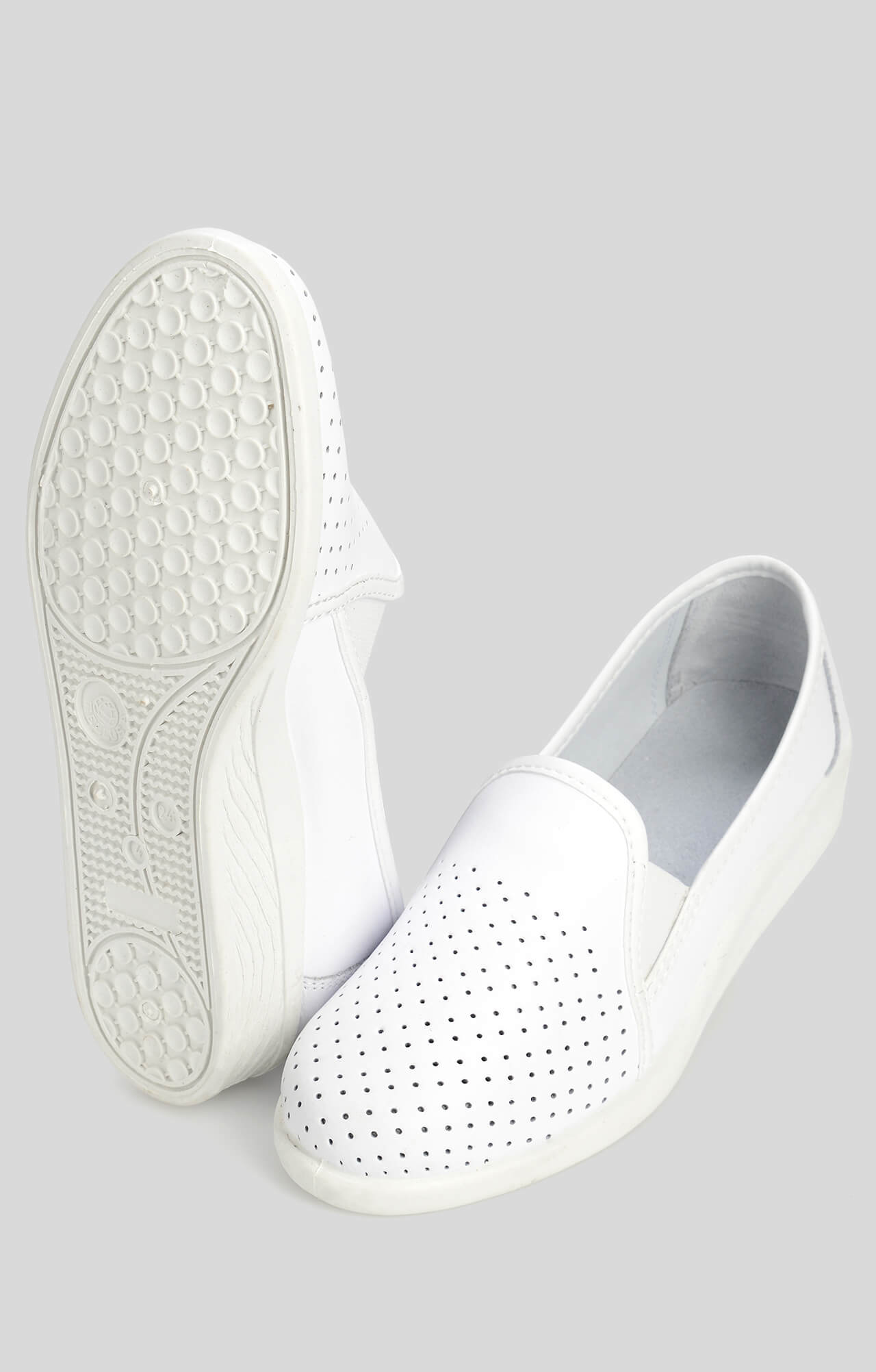 68170 Туфли мужские с закрытым задником белые  Сабо и сланцы размер 43 Спецодежда  - Вид №1