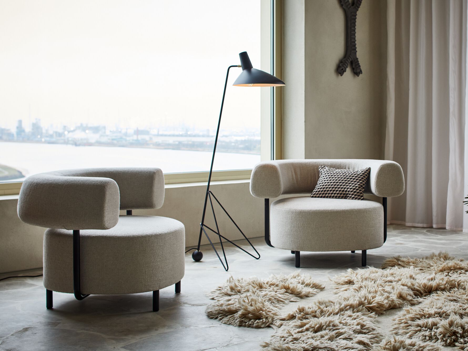 Тканевое кресло с подлокотниками more Oso ARCH-00115296 - Вид №4