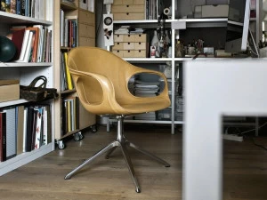 Kristalia 4-спицевое кожаное кресло с подлокотниками Elephant