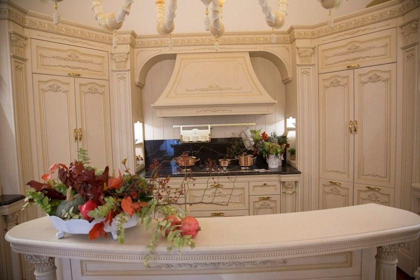 Martini Interiors Кухня из лакированного дуба на заказ с островом Desiderio sun-id-1506399 - Вид №1