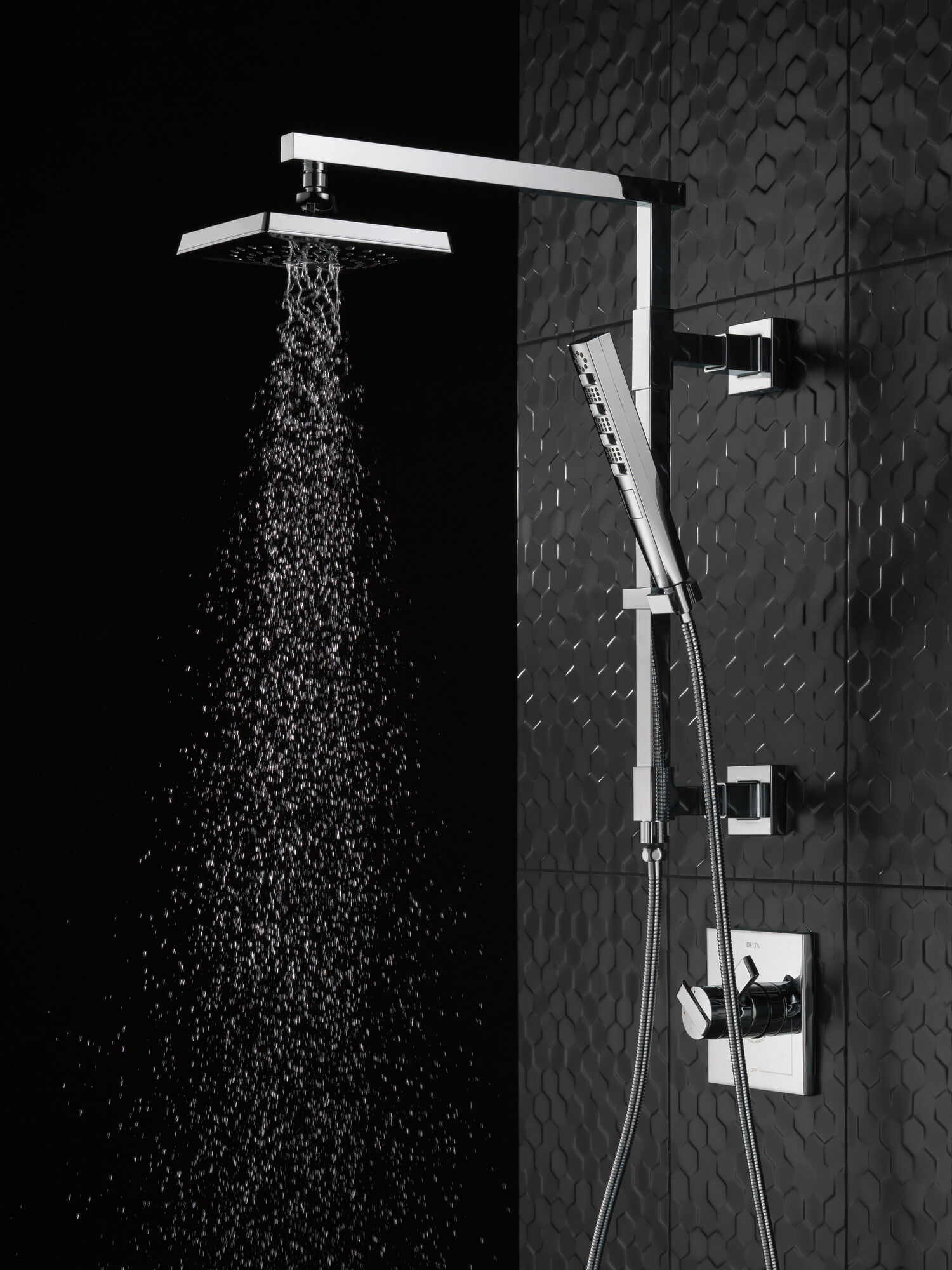 U495D-60-PK Шланг для ручного душа 60–80 дюймов Delta Faucet Universal Showering Хром  - Вид №8