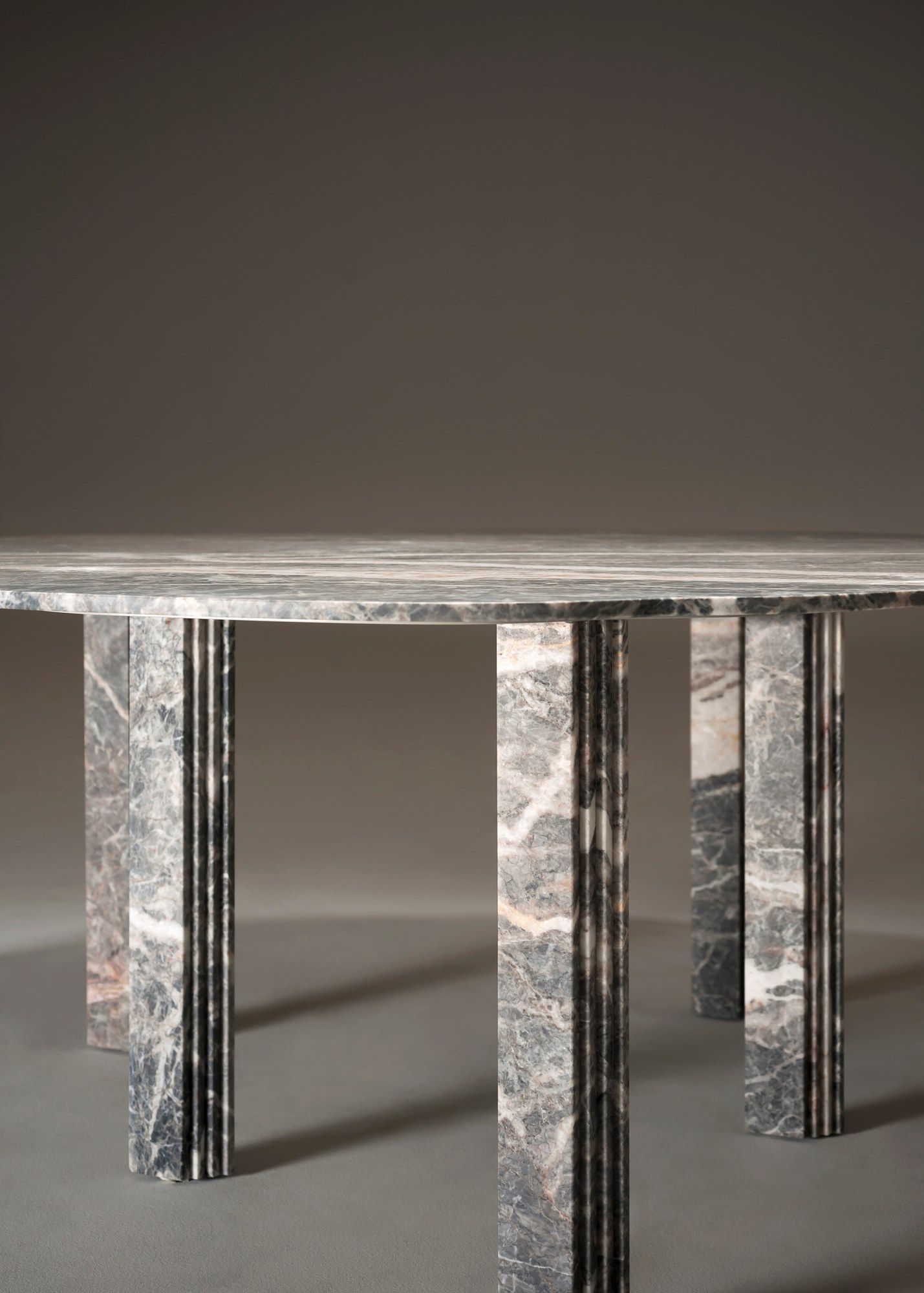 Мраморный стол для гостиной Tacchini ORPHEUS ARCH-00057102 - Вид №1