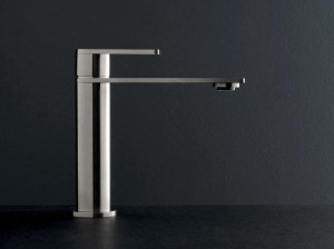 Однорычажный смеситель для раковины из нержавеющей стали