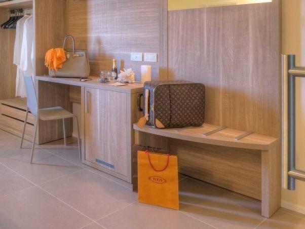 Mobilspazio Держатель для чемодана из меламина Fashion sun-id-1433495 - Вид №1