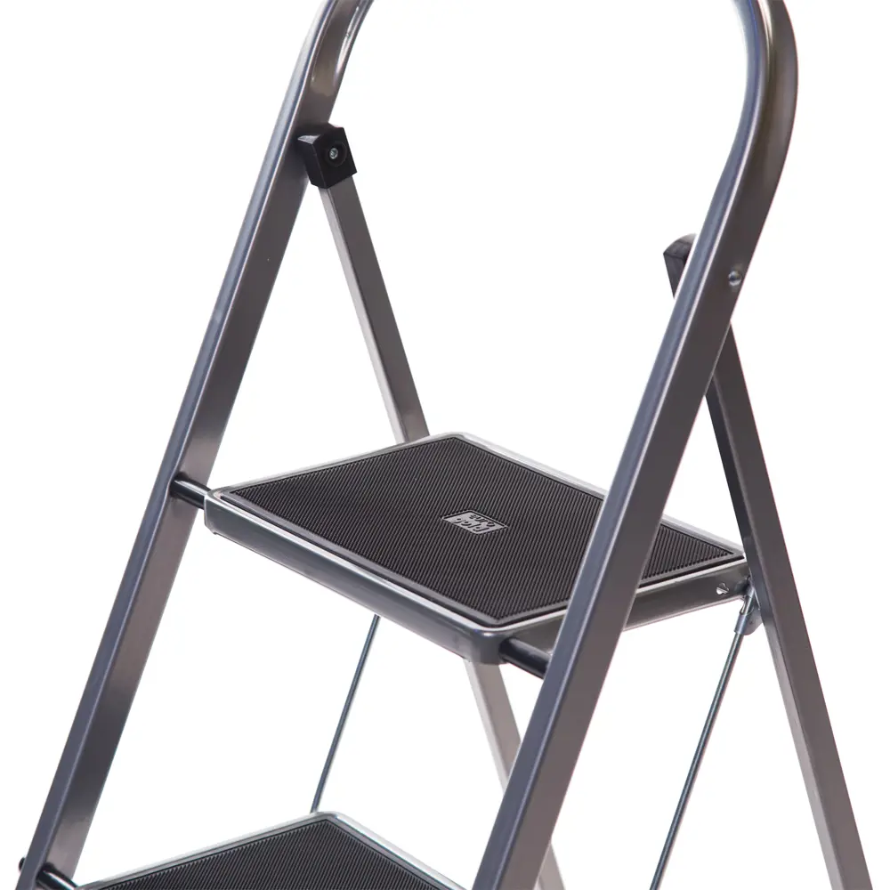 Стремянка стальная Eurogold с резиновым ковриком 2 ступени Santreyd STLM-2188564 - Вид №1