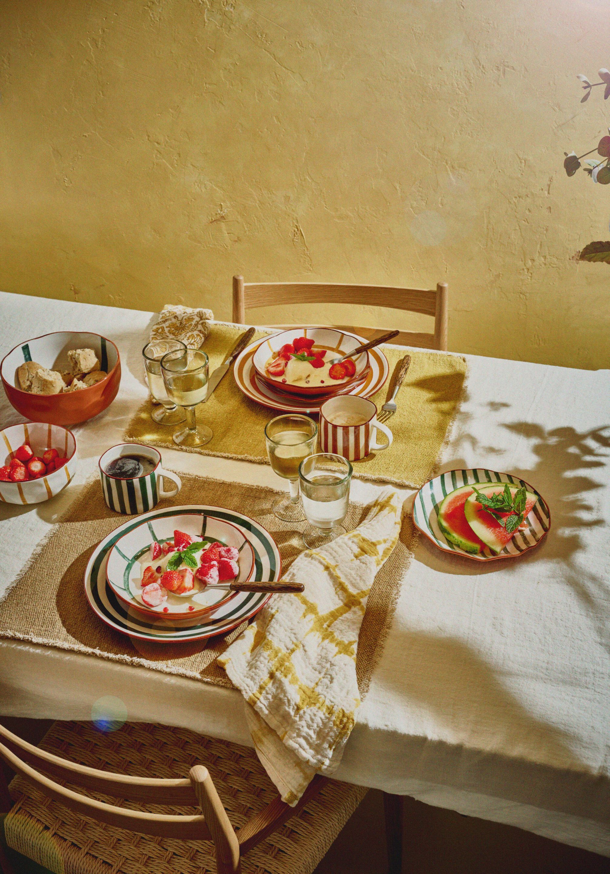 Фарфоровая десертная тарелка POMAX MYKONOS ARCH-00007676 - Вид №1