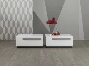 Bonaldo Тумбочка прикроватная лакированная прямоугольная с ящиками To be