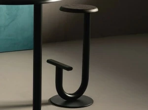 Desalto Высокий табурет с подставкой для ног Strong