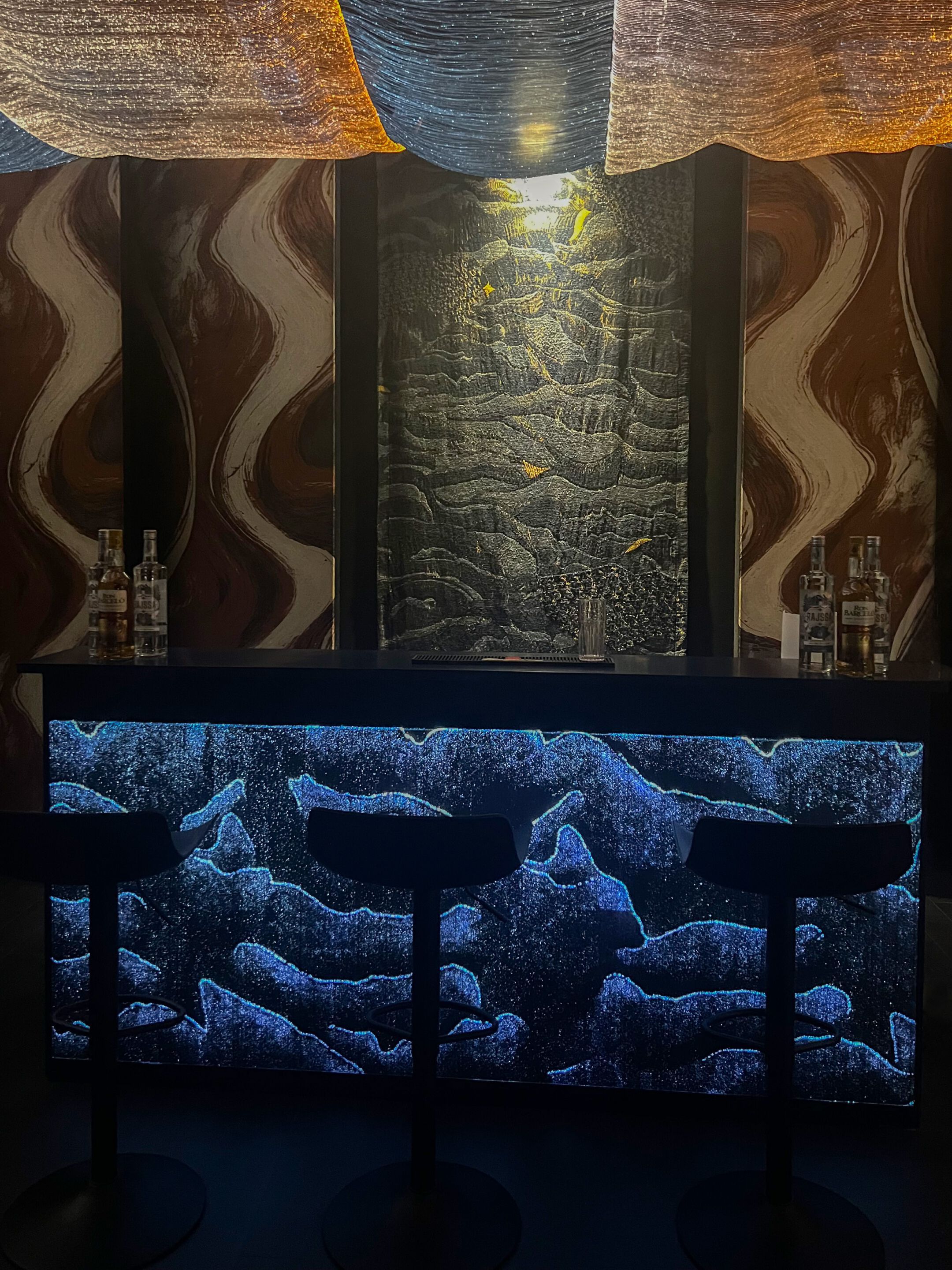 Барная стойка с подсветкой DREAMLUX® Bar stand ARCH-00058443 - Вид №1