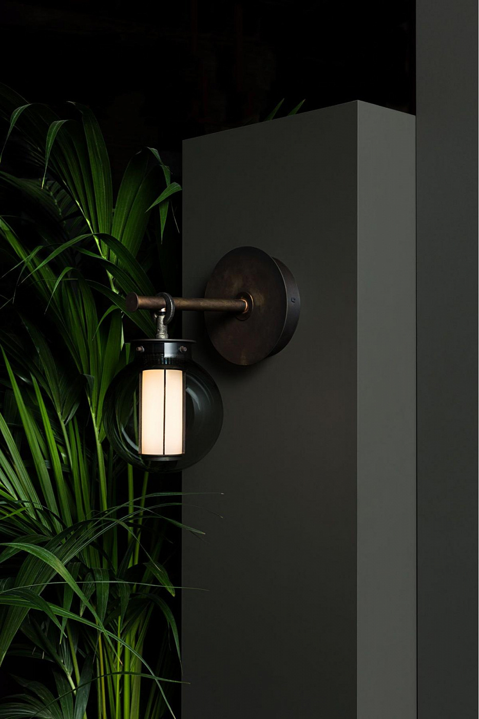 089728 Бра A DI DI прозрачное стекло Parachilna Bai Santreyd