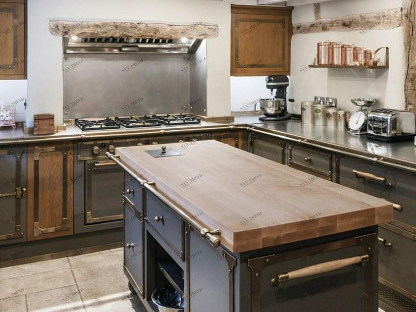 Officine Gullo Профессиональная стальная кухня в современном стиле с островком с ручками sun-id-1442542