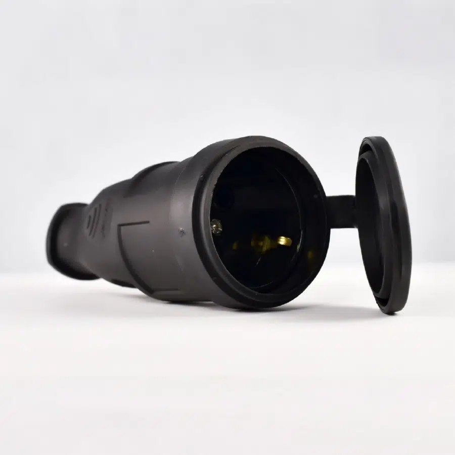 Штепсельный разъем с заглушкой 2Р+РЕ 1х16А 220-240V черный LEZARD 106-0400-0102 - Вид №6