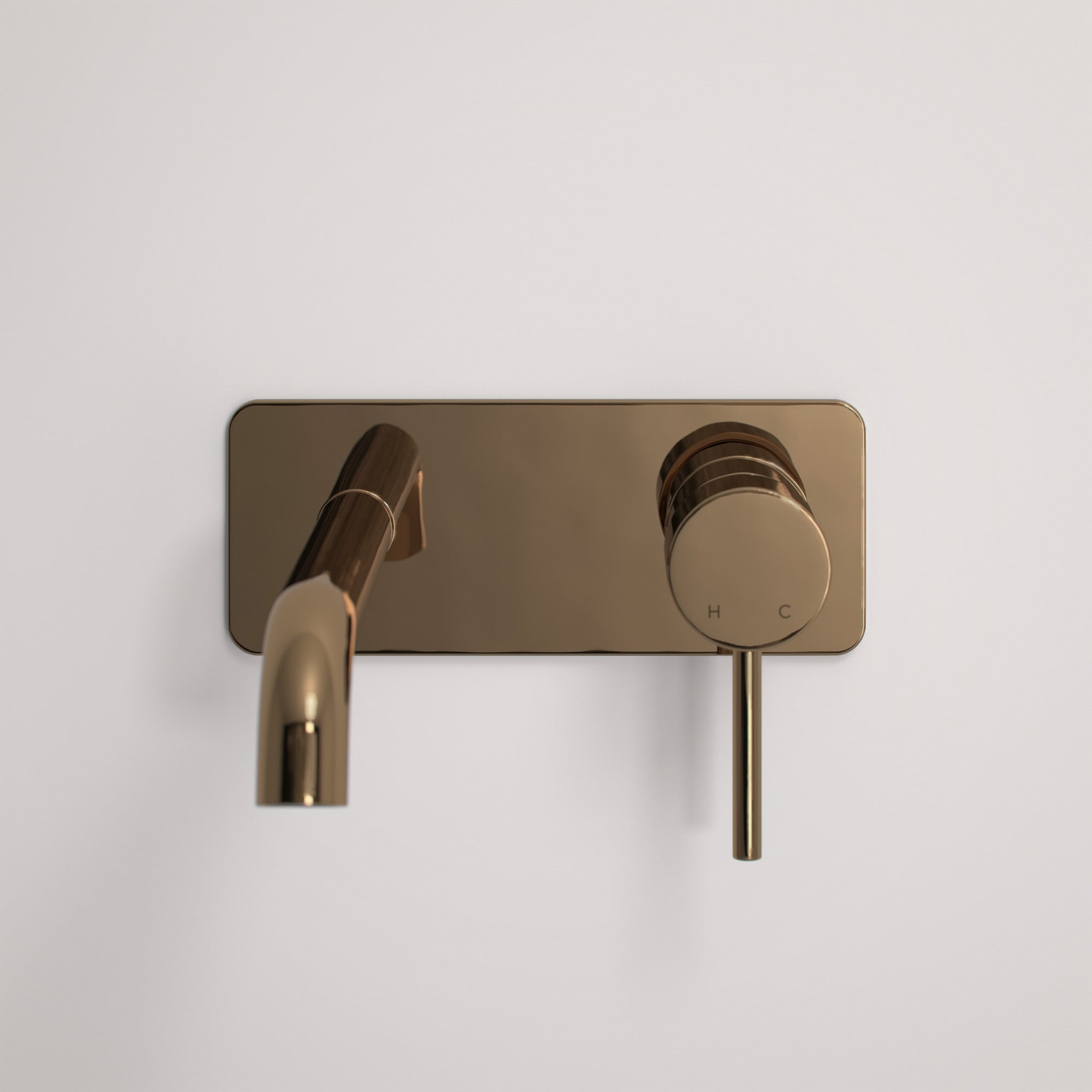 Настенный смеситель для раковины с 2 отверстиями и пластиной LUSSO Luxe ARCH-00021798