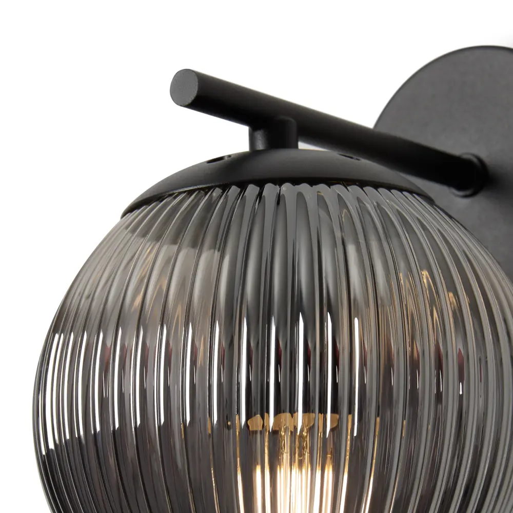 Бра Freya Aris — современный настенный светильник с дымчатым плафоном 89426764 STLM-1567776 - Вид №2