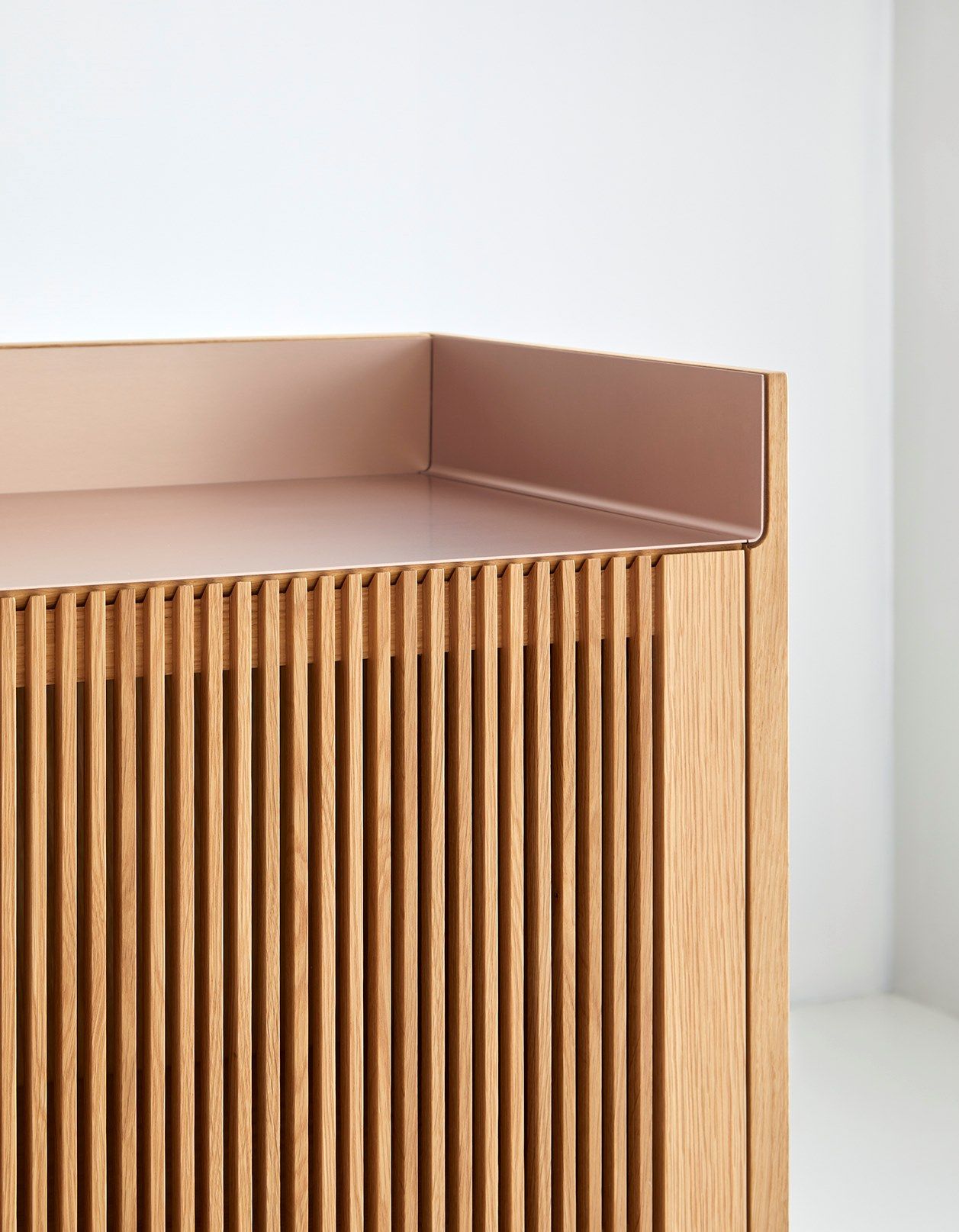 Деревянный шкаф с распашными дверцами Punt Stockholm ARCH-00065581 - Вид №11