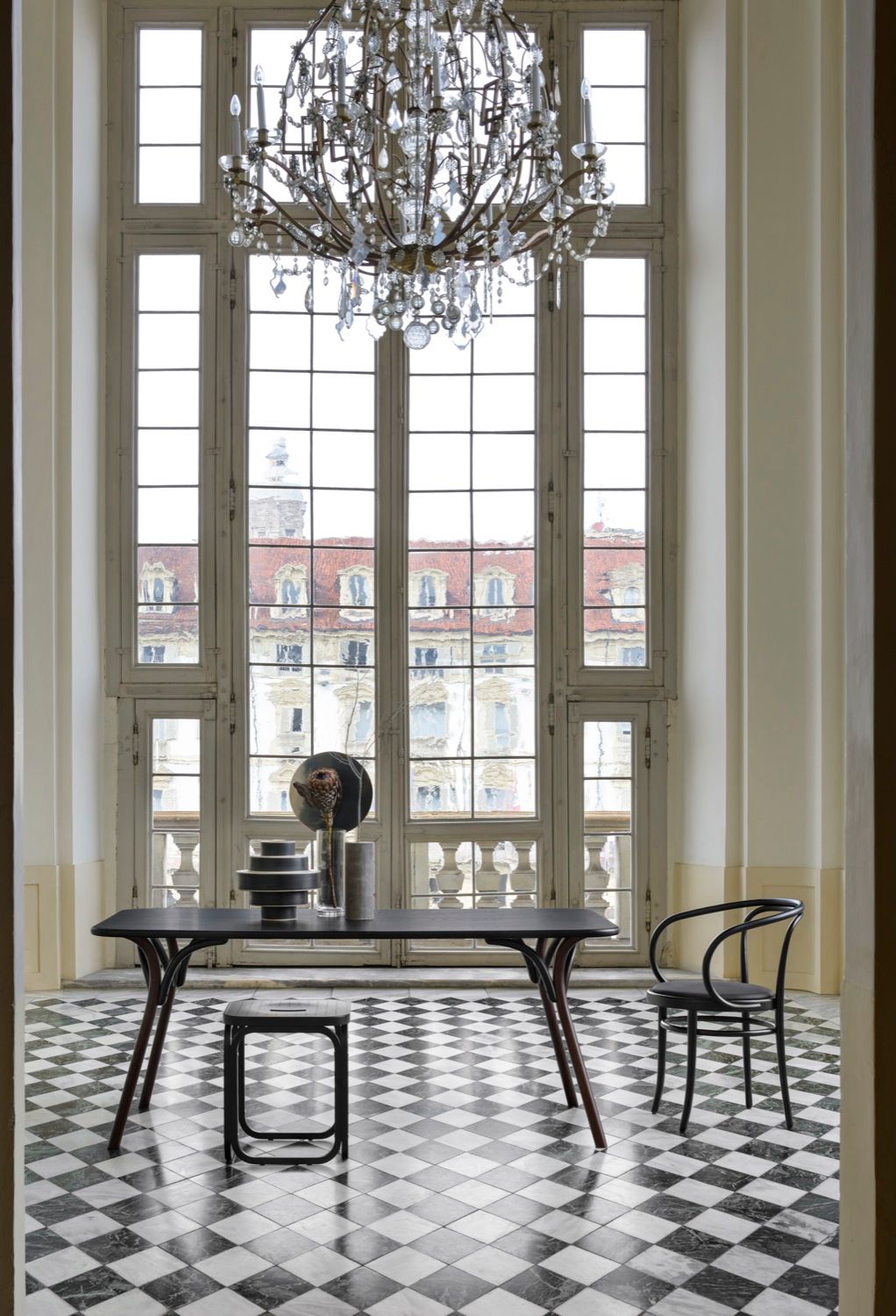 Табурет из бука Wiener GTV Design Postsparkasse ARCH-00145530 - Вид №5