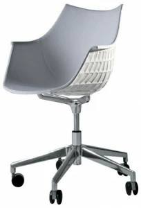 Driade Вращающееся кресло из поликарбоната и кожи на колесиках Meridiana