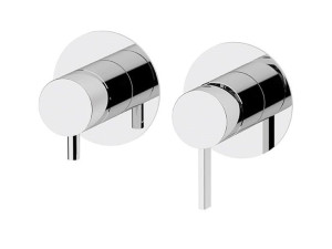 Настенный однорычажный смеситель для ванны