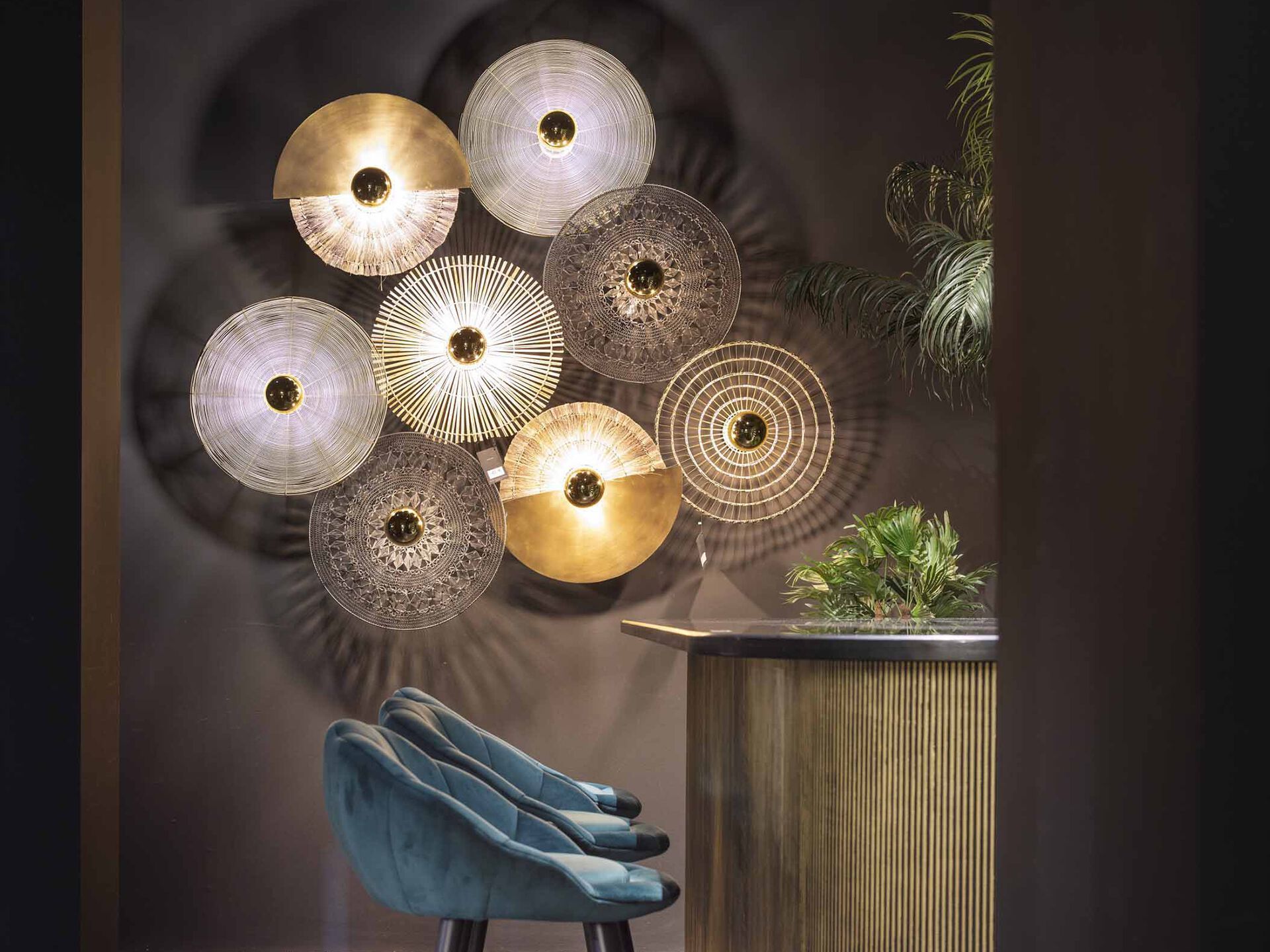 Железный настенный светильник Vical Home WALL LAMP 28066 ARCH-00003950 - Вид №2