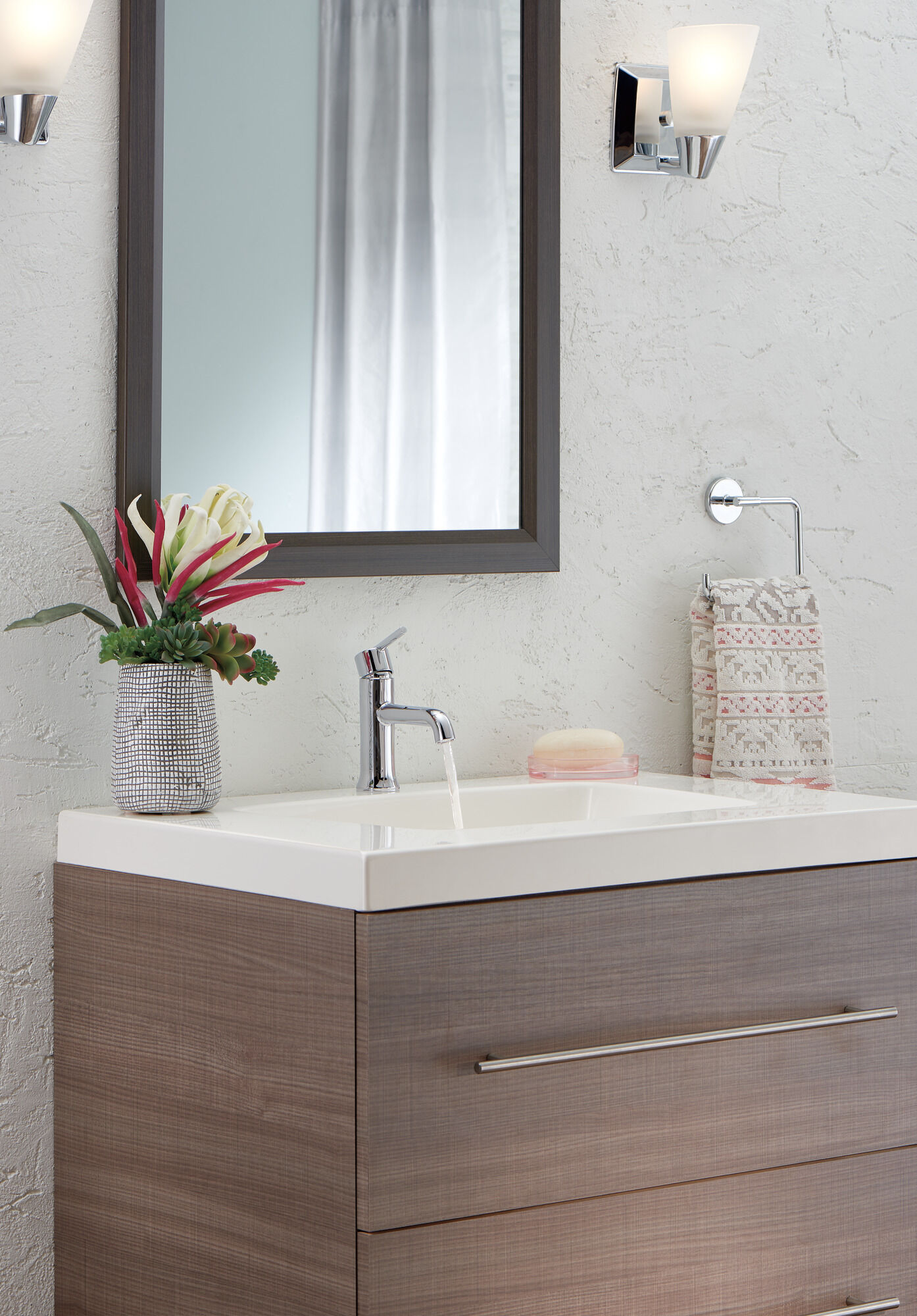 759460 Кольцо для полотенца Delta Faucet Trinsic Хром  - Вид №1