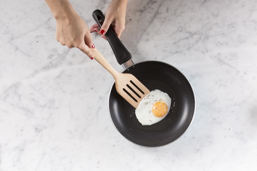 2008.201 Лопатка-шумовка с крючком innovative kitchen Mason Cash  - Вид №3