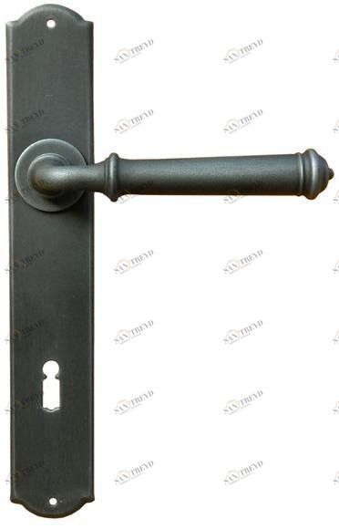 Galbusera Железная ручка на тарелке Tallinn 1899 