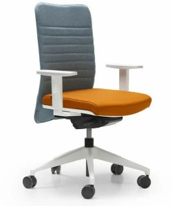 Quinti Sedute Регулируемое по высоте офисное кресло из 5-спицевой сетки с подлокотниками B. net