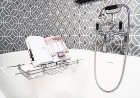 Gentry Home Trevor Вешалка для полотенец отдельно стоящая Unique Розовое золото GH103095 - Вид №1