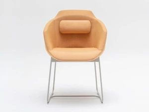 MDD Стул с обивкой из ткани с подлокотниками Ultra Ufp5