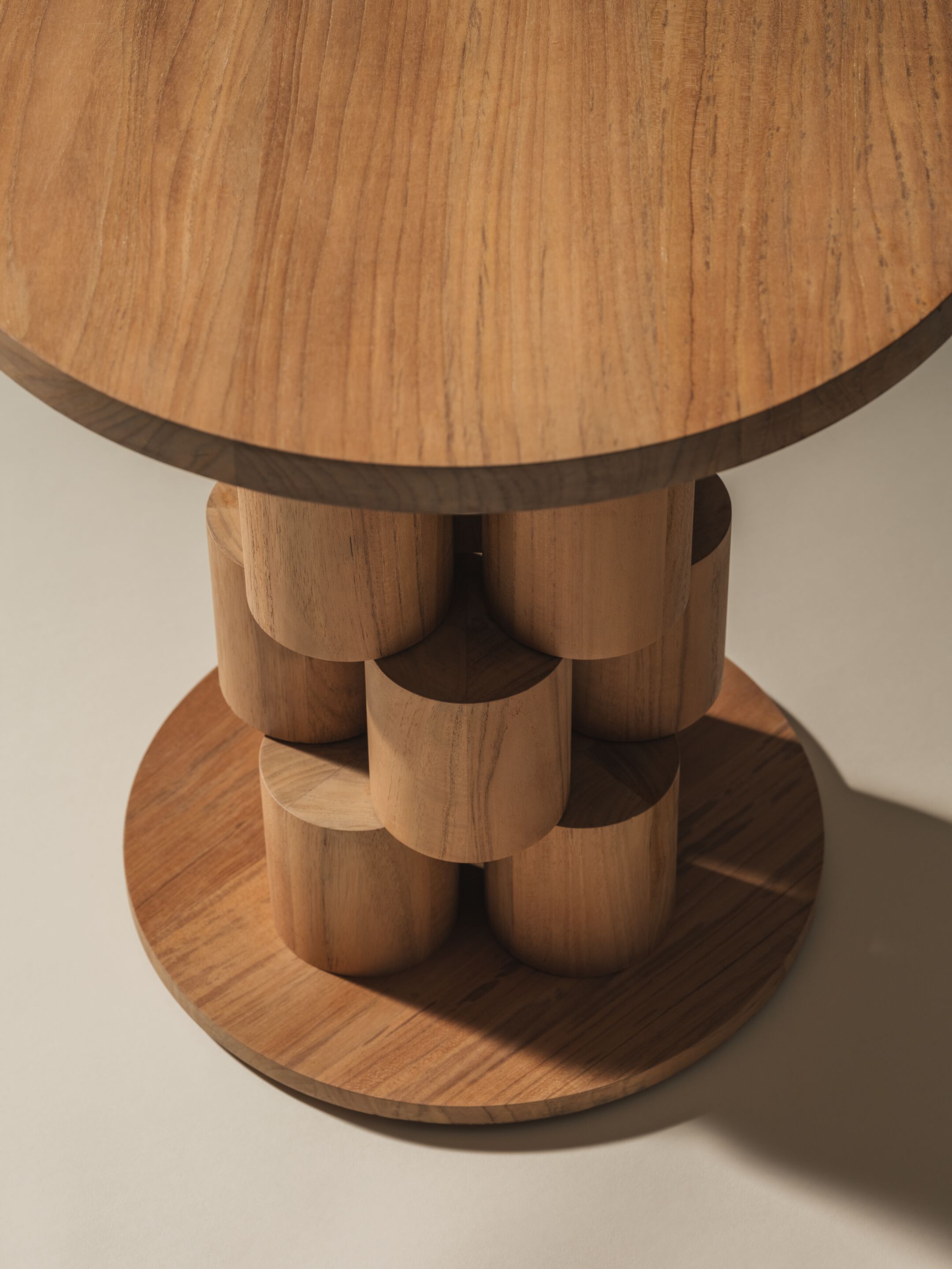 Круглый стол из тикового дерева Kettal KARI ARCH-00147297 - Вид №2