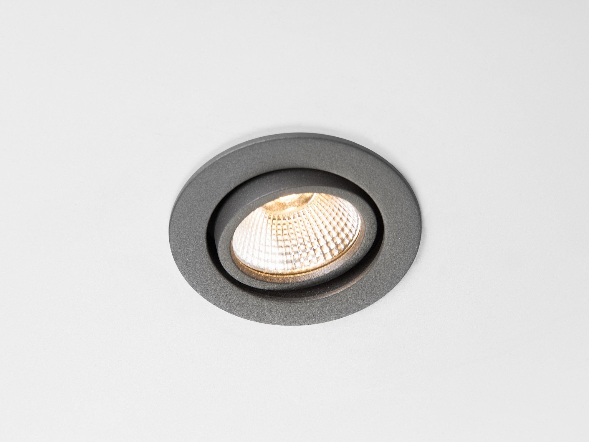 Регулируемый светодиодный прожектор Modular Lighting Instruments ARCH-00126683 - Вид №2