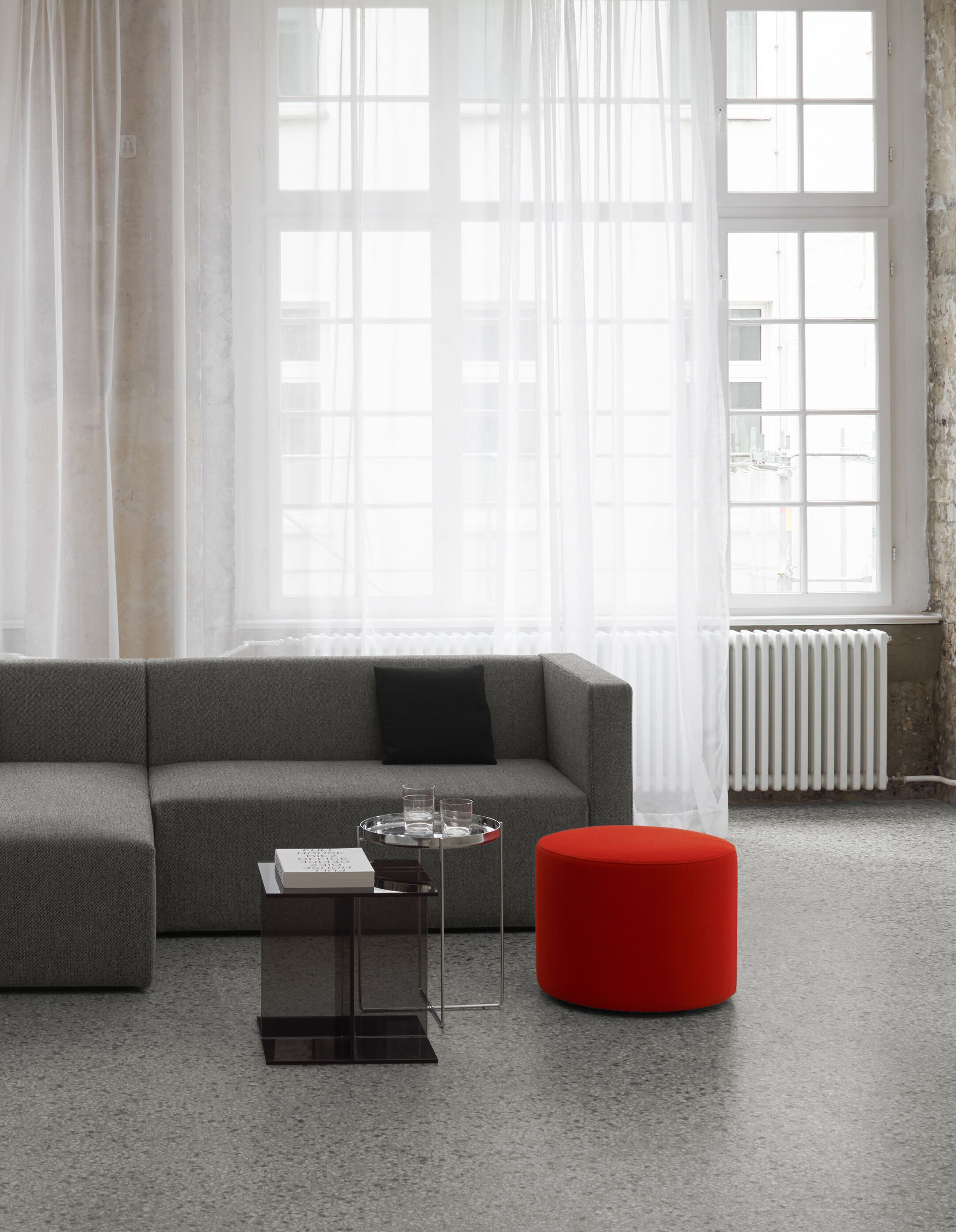 Стеклянный журнальный столик e15 VIER ARCH-00031165 - Вид №9