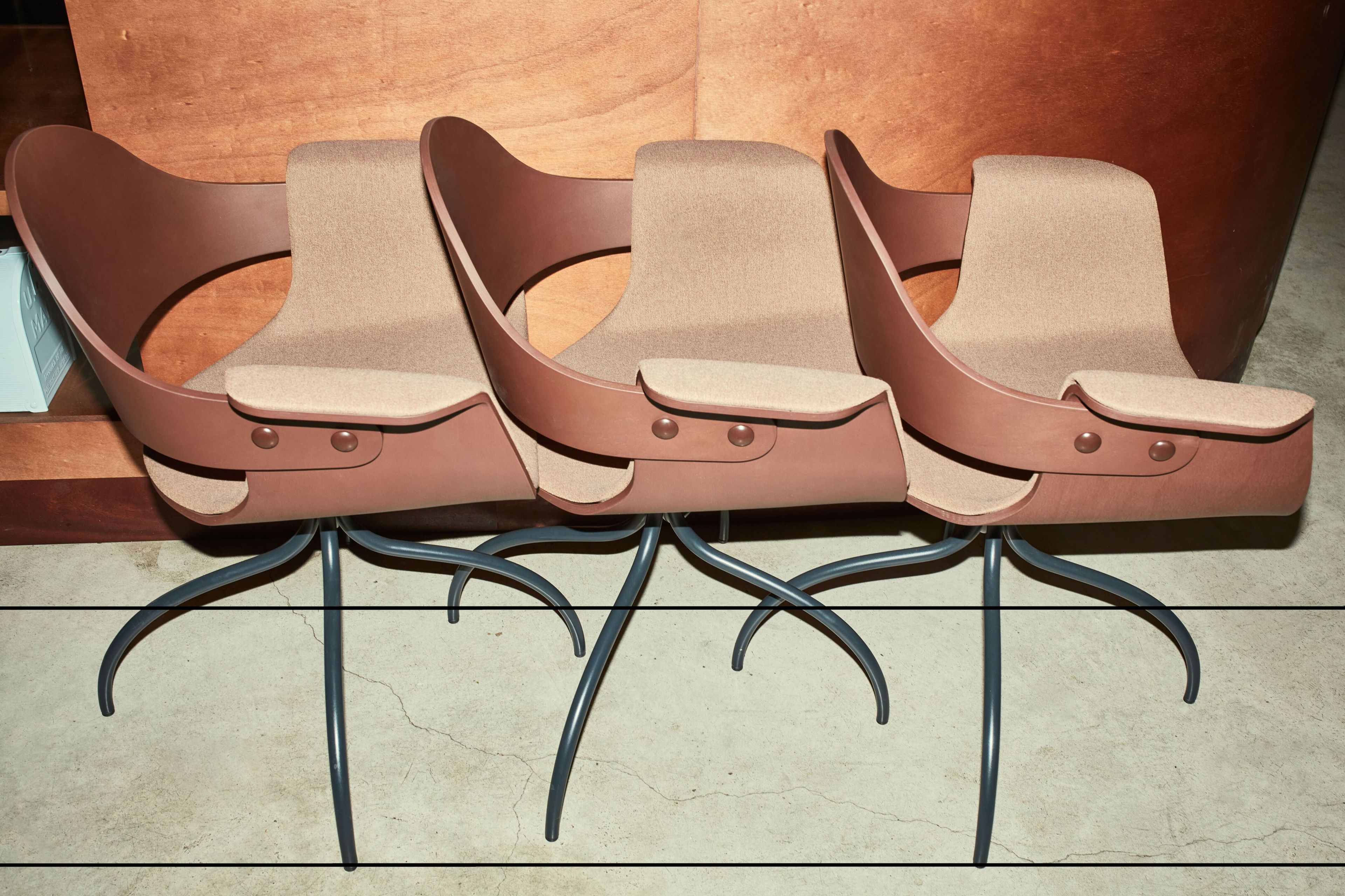 Поворотный стул с мягким сиденьем BD Barcelona Showtime ARCH-00086918 - Вид №5