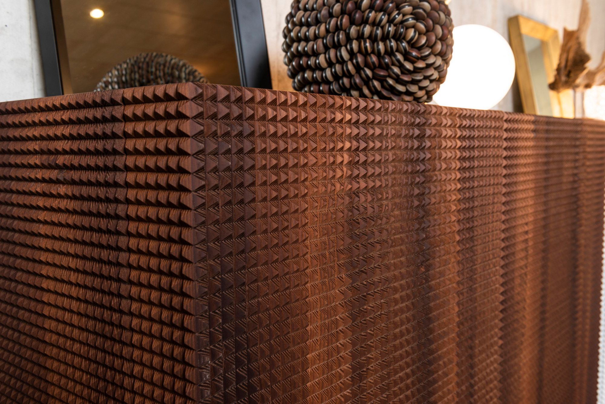 Шкаф из МДФ с распашными дверцами ALBEDO Alfama ARCH-00145884 - Вид №13