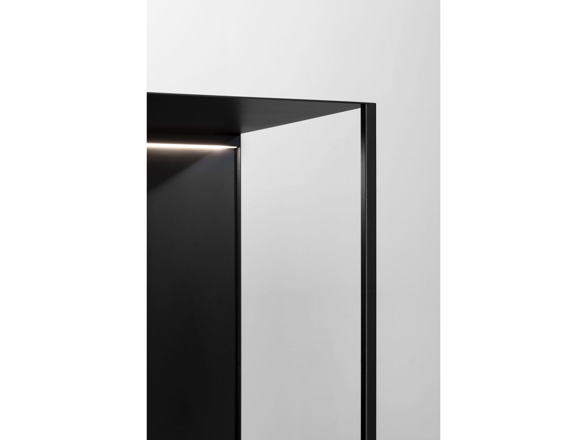 Деревянный шкаф со встроенным освещением Kristalia Avenue ARCH-00031009 - Вид №6