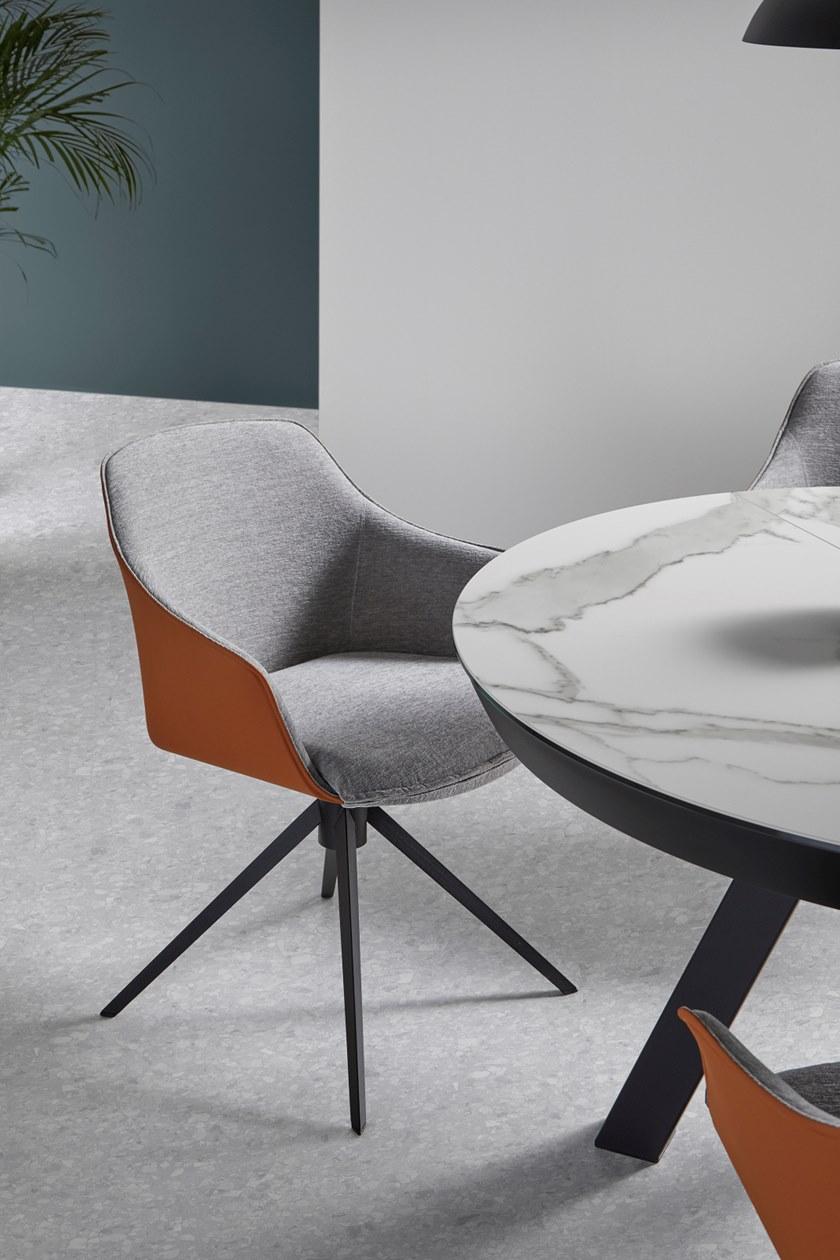 MOBLIBERICA Мягкое кресло на козелке из ткани с подлокотниками Kedua sun-id-1388156 - Вид №6