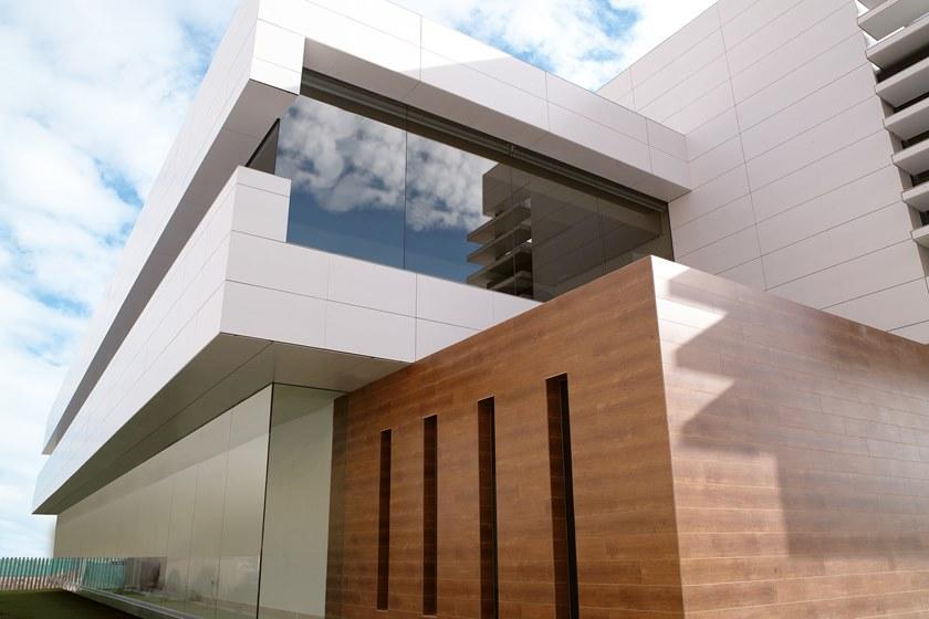 Porcelanosa Фасадная панель из керамогранита Ston-ker® sun-id-1497400 - Вид №1