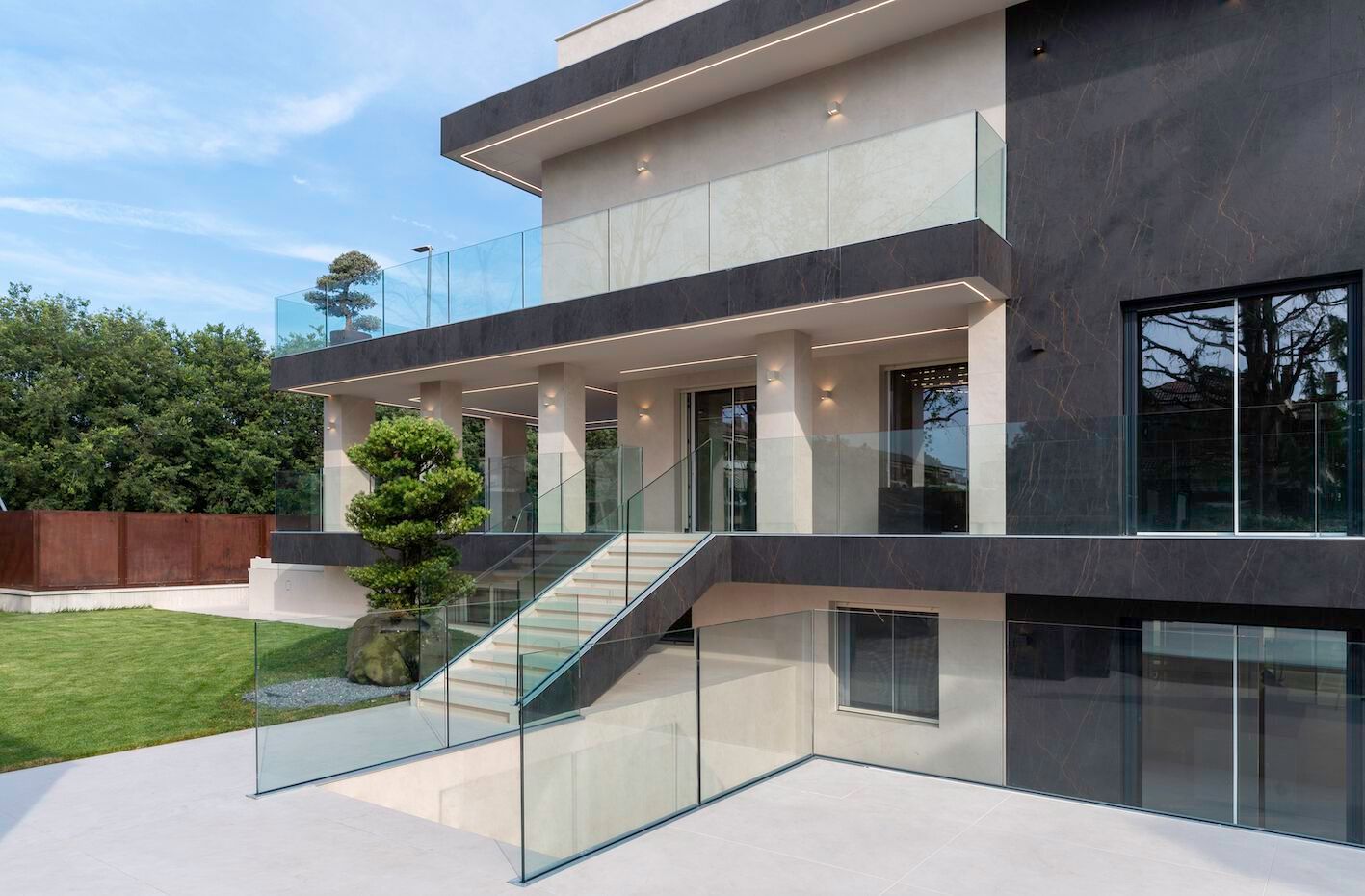 Стеклянные перила для лестницы ALUVETRO Scale ARCH-00070611 - Вид №8