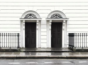 OIKOS VENEZIA Бронированная входная дверь с терморазрывом Evolution