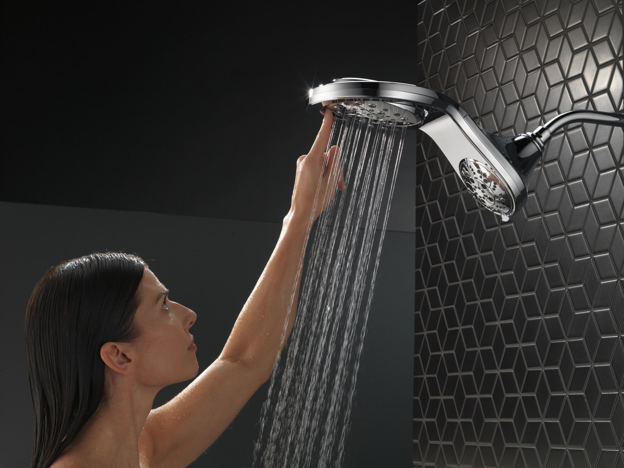 58581-PK HydroRain® H2Okinetic® In2ition® Душ два в одном с 5 настройками Delta Faucet Universal Showering Хром  - Вид №23