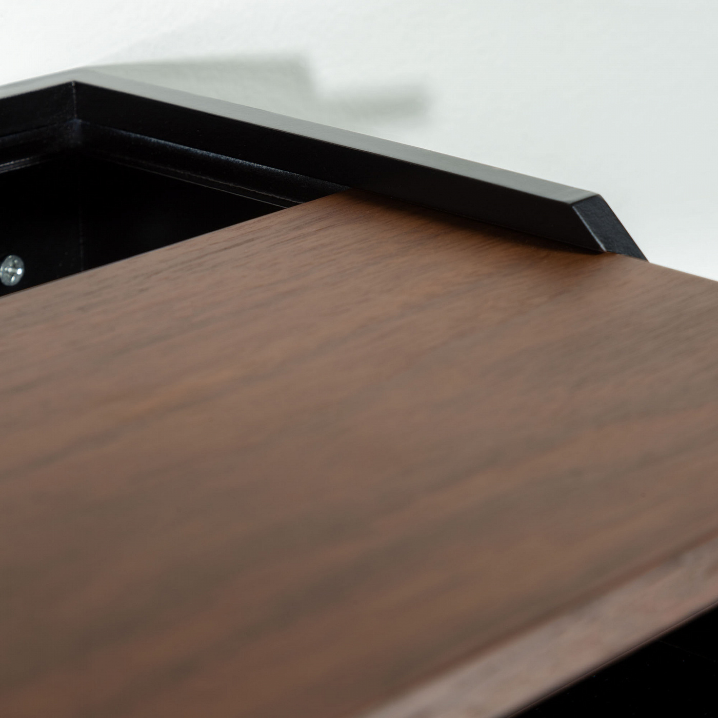 072469 Полка La Forma Lusin 