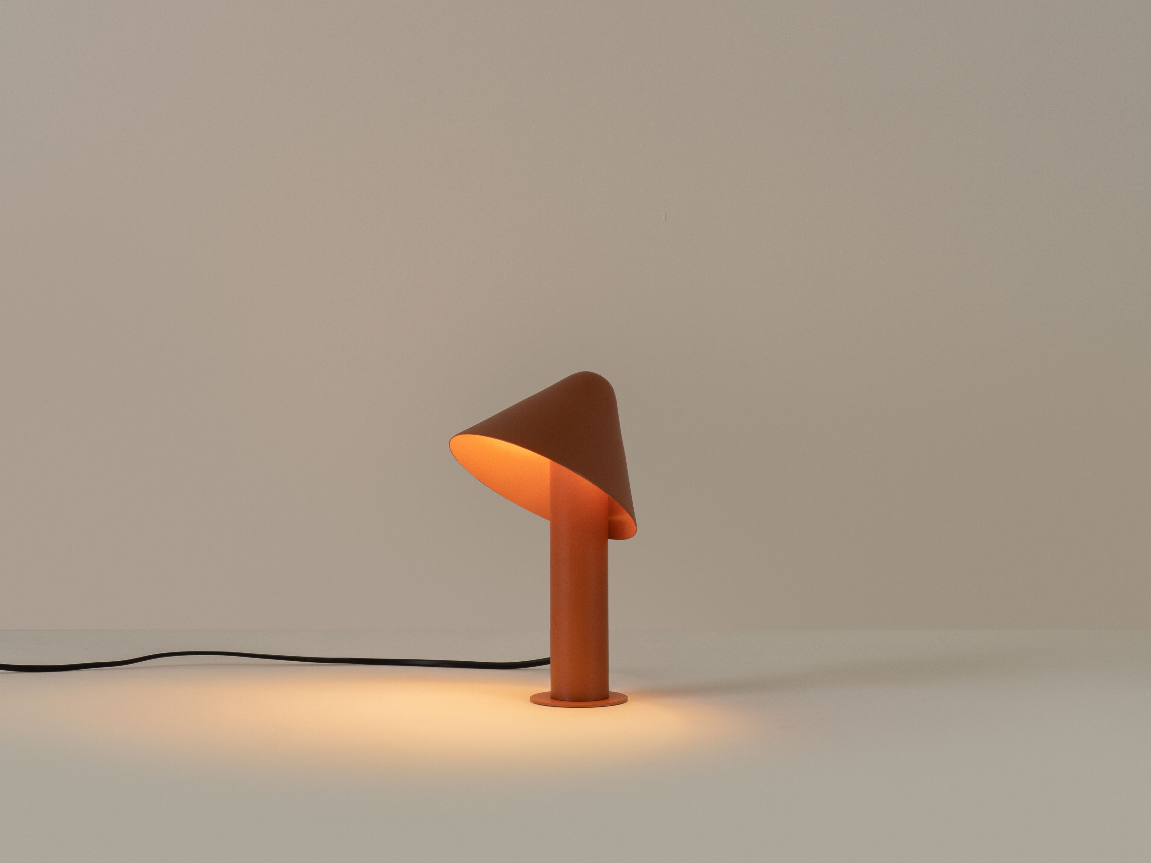 Регулируемая стальная настольная лампа Milan Iluminacion Shita ARCH-00134135 - Вид №5