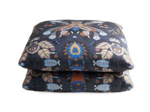 Ткань квадратный сад пуфик