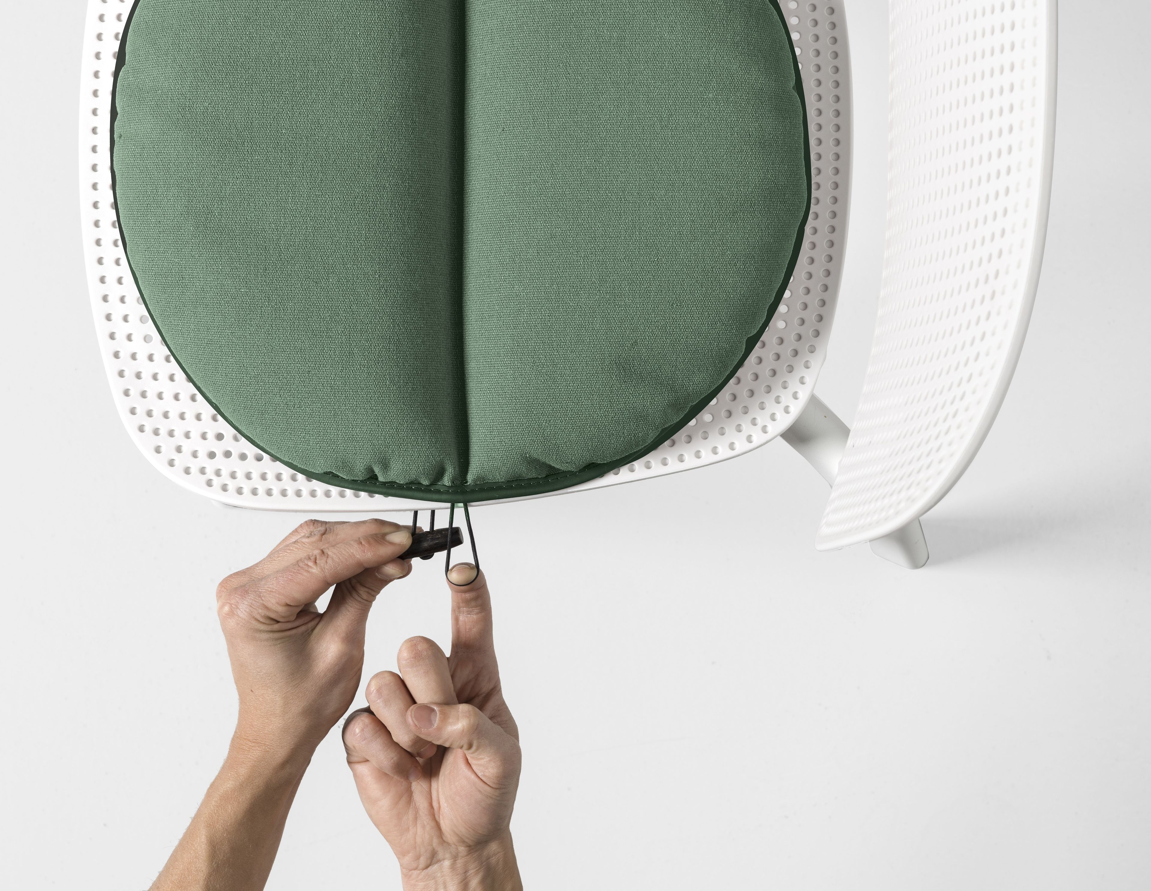 Открытый круглый сплошной цвет подушки Kristalia Lips ARCH-00060696 - Вид №5