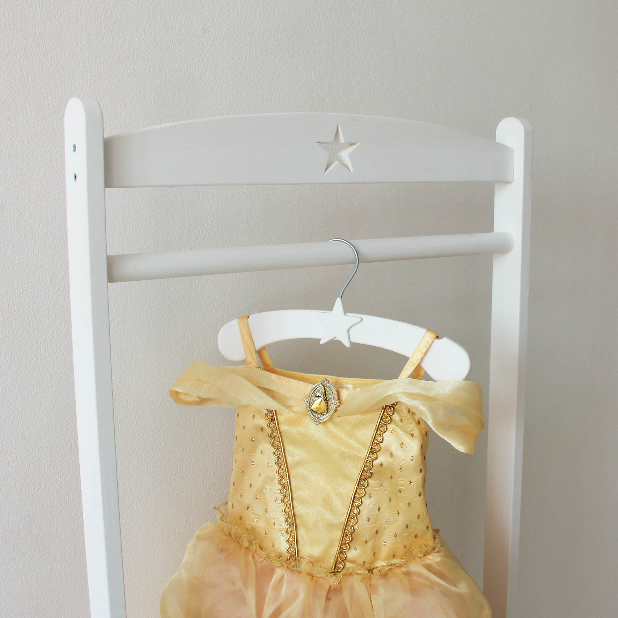 Детская вешалка-плечики, белая со звездочкой VAMVIGVAM  282109 Белый Santreyd  - Вид №4