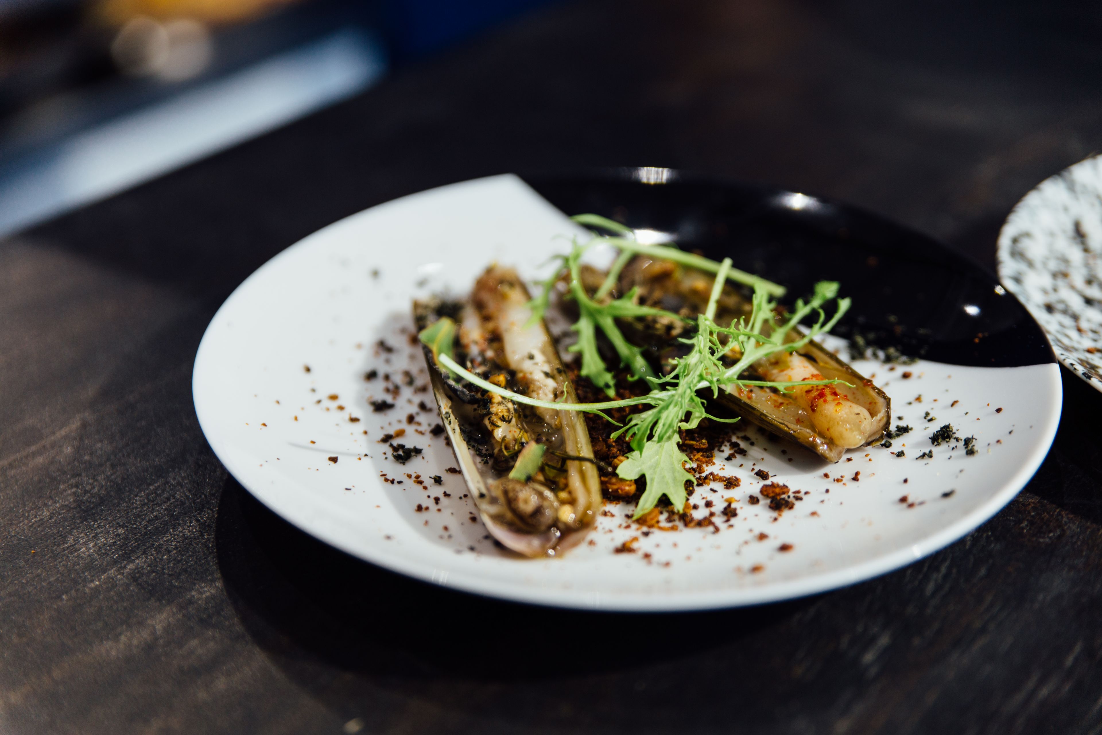 Фарфоровая сервировочная тарелка Non Sans Raison Bath of color ARCH-00107945 - Вид №4