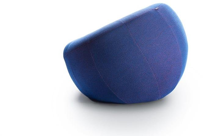 Deadgood 3-х местный тканевый диван Capsule C3 - Вид №2