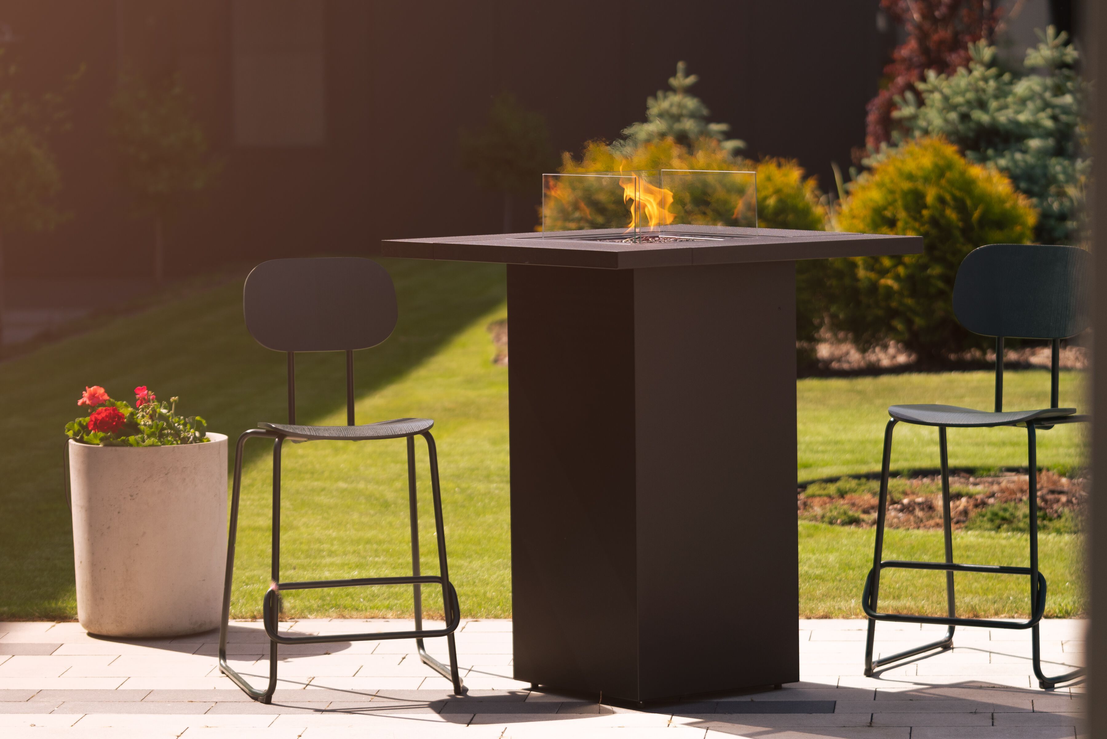 Открытый газовый камин Planika SQUARE TABLE HIGH ARCH-00098062 - Вид №6