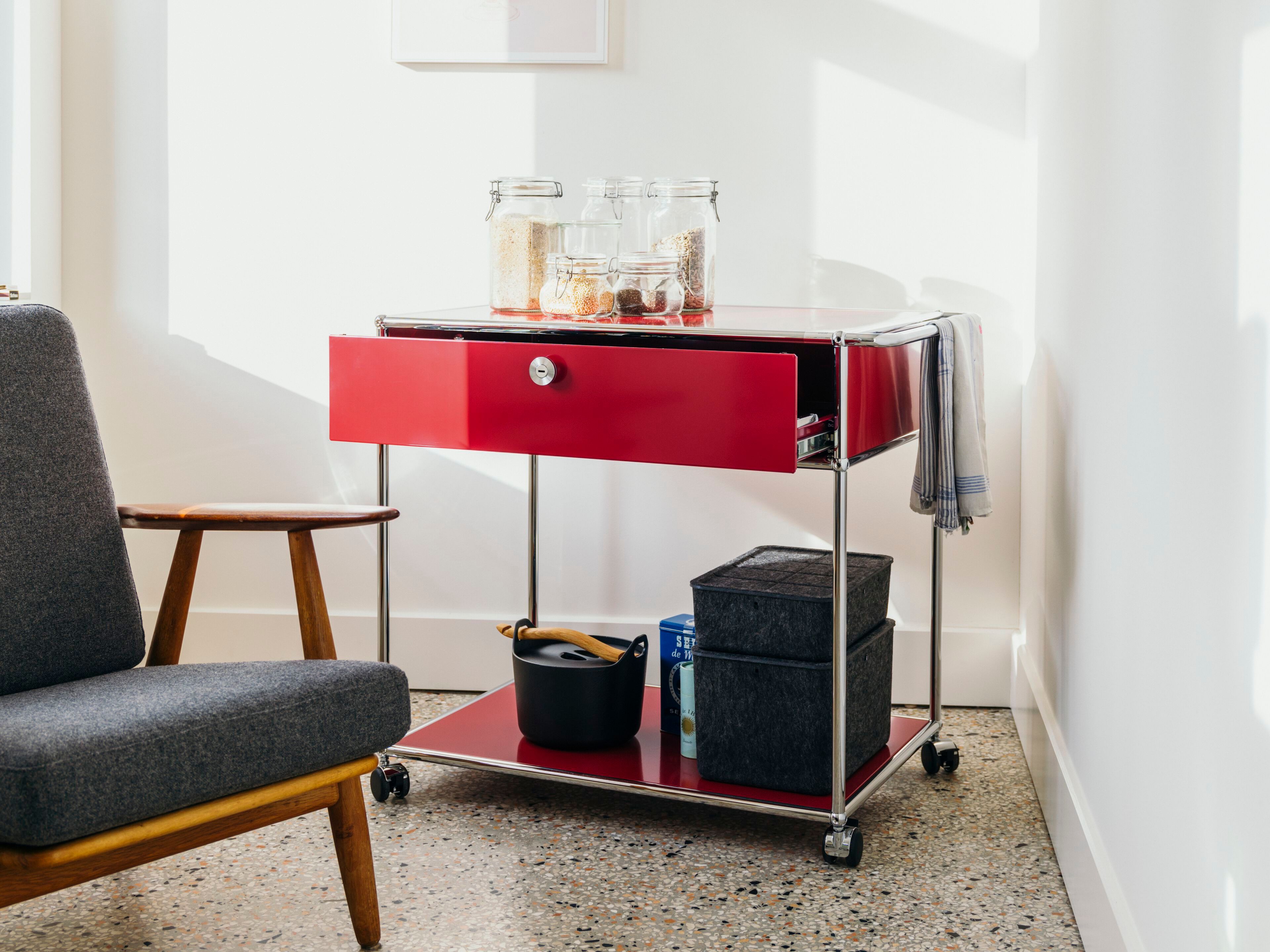 Металлическая тележка для еды с ящиками USM USM Haller System ARCH-00071265 - Вид №1