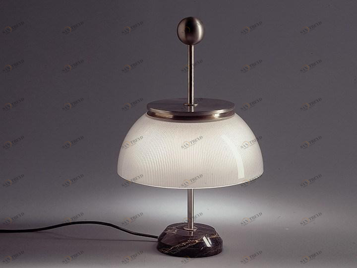 Artemide Галогенная настольная лампа Alfa 0026010a